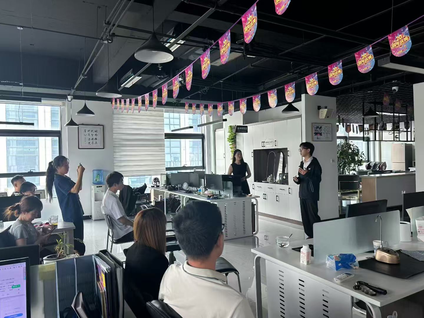 1760172332407563.jpg 772579615d5a29da739248f65813f19a.jpg